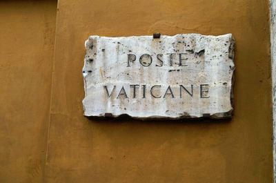 vaticanpost2