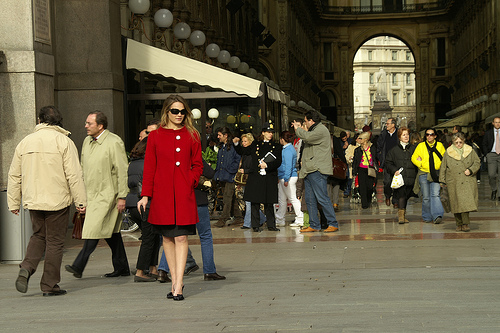 A fashion photo shoot in Piazza del Duomo