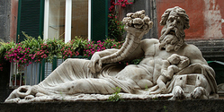 Weird and wonderful Naples