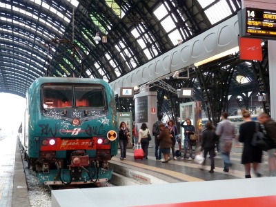 A train at Milano Centrale